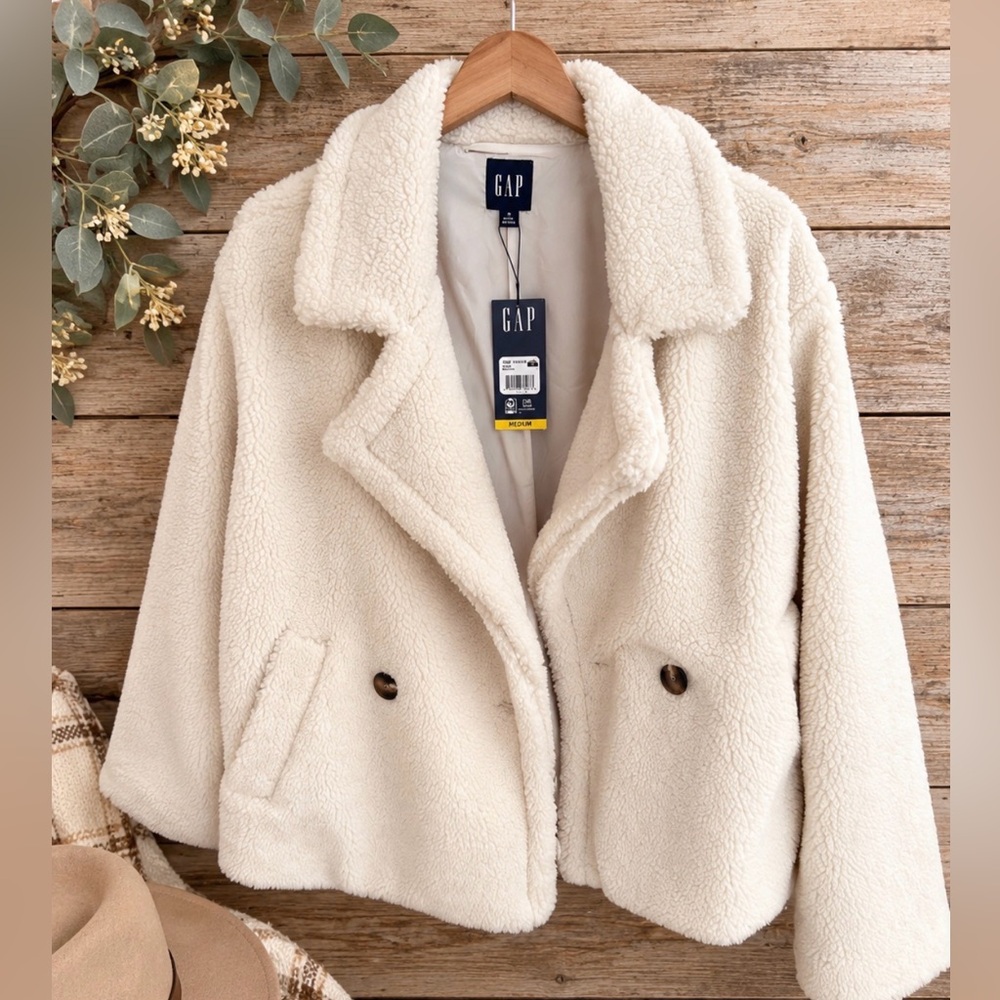 GAP Women's Cream Teddy Sherpa Coat Medium